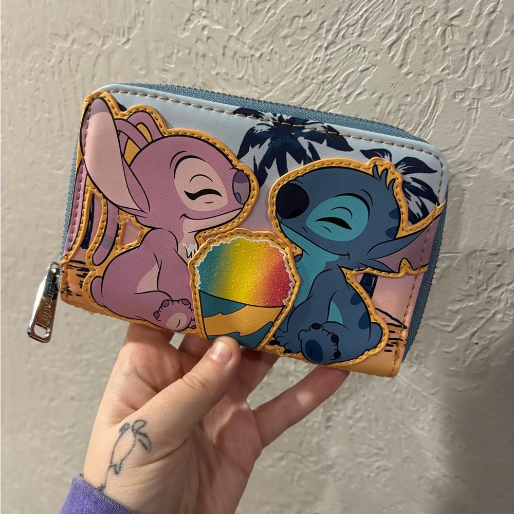 Loungefly Lilo and Stitch Snow Cone Tropical Beach Date Night Zip Around Wallet